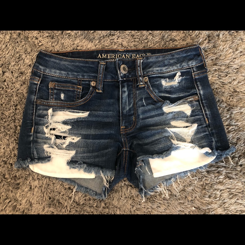 American eagle distressed shorts